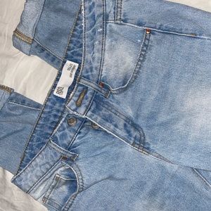 RSQ SOHO BOYFRIEND JEANS 00 W 23